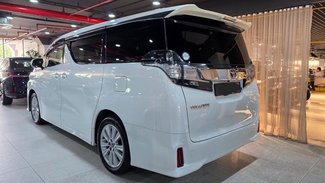 2015 Sime Darby Pre Owned Toyota VELLFIRE 2.5 MPV - 3