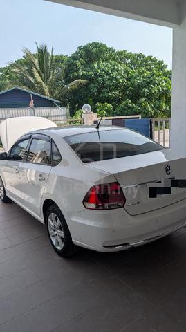 2016 Volkswagen VENTO 1.6 COMFORTLINE (A) - 2
