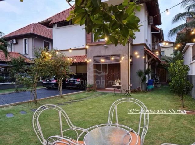 Freehold 2 Storey Bungalow in Subang Alam Fully Renovated 1