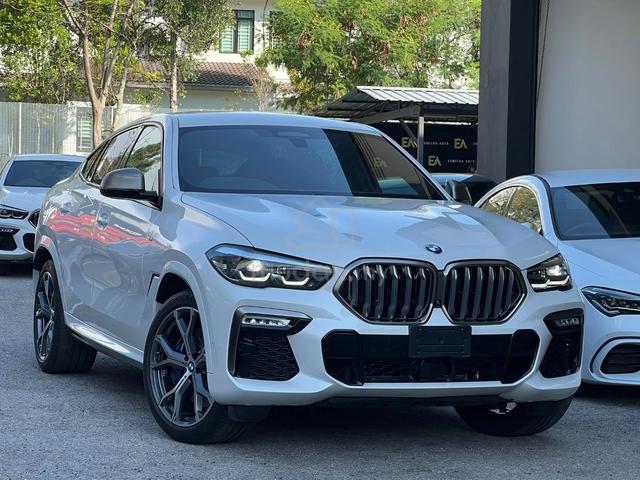 2021 Bmw X6 M50I M SPORT 4.4L (A) RECON JAPAN - 1