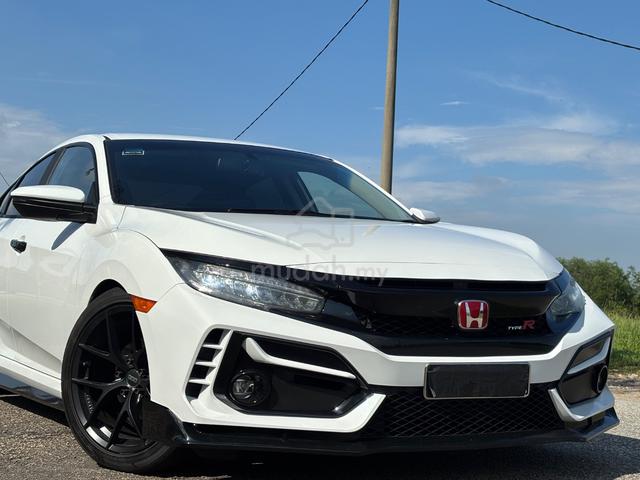 2017 Honda CIVIC 1.5 TC-PREMIUM (A) GOOD CONDITION - 3