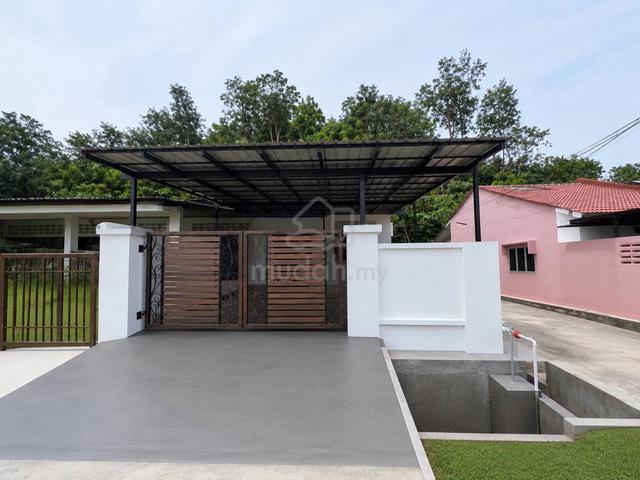 END LOT! Single Storey Terrace Taman Bernam Bharu, Tanjong Malim 1