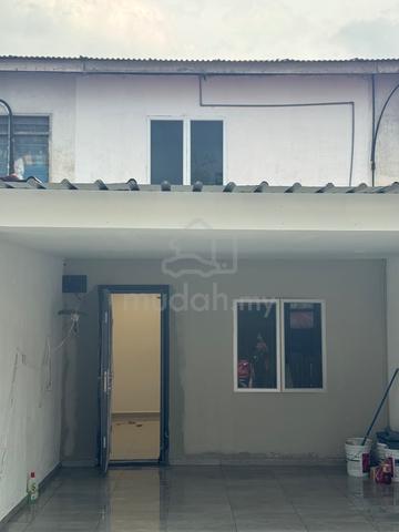 Untuk Dijual Teres 2 Tingkat Taman Sri Lalang Renovated Full Loan 1