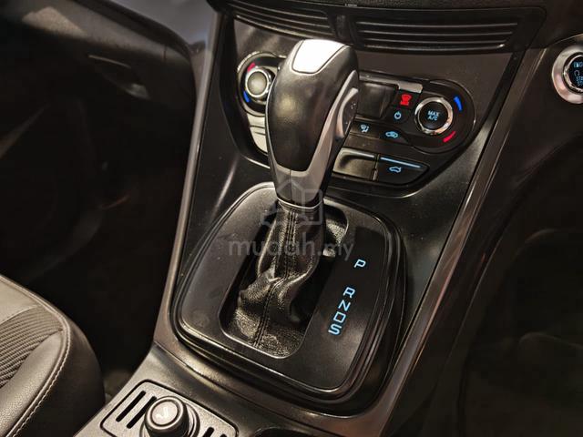 2015FordKuga Ecoboost 1.6 (A)B/ListBolehLoanKedai - 5