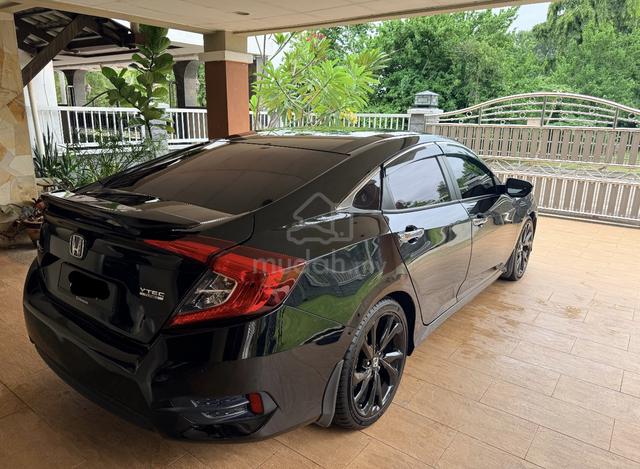 2018 Honda CIVIC 1.5 TC-PREMIUM (A) - 4