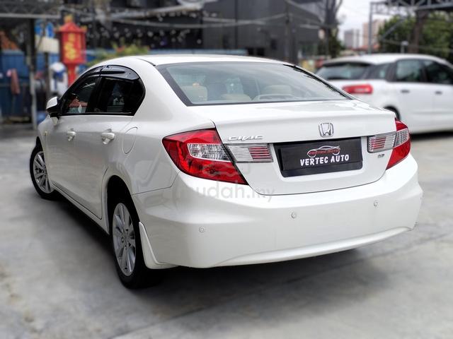 2012 Honda CIVIC 1.8 S-L iVTEC FACELIFT (A) - 3