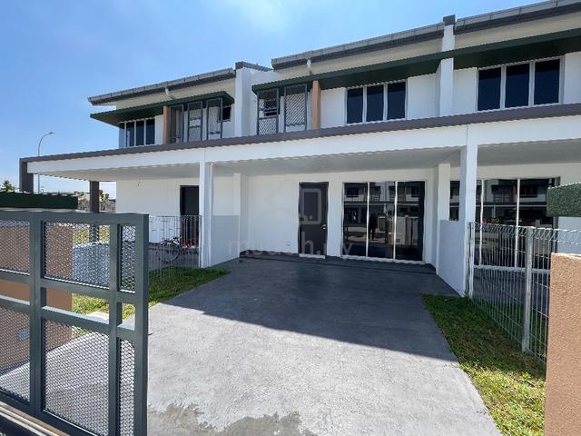 Brand NEW House, 20x75ft ALURA Bandar Bukit Raja, Klang 2