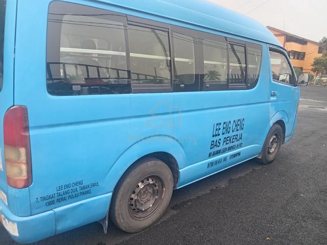 2013 Toyota HIACE 2.5 KDH202R FACELIFT (M) - 4