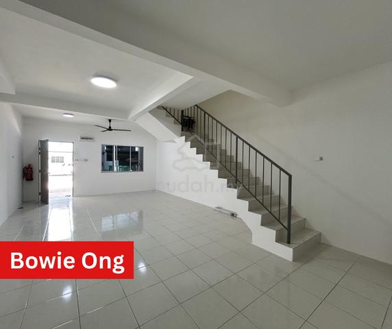 Taman Arowana 2 Storey Terrace For SALE 1