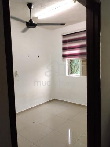 Non-share Rental Room / Bilik untuk disewa in Selayang 1