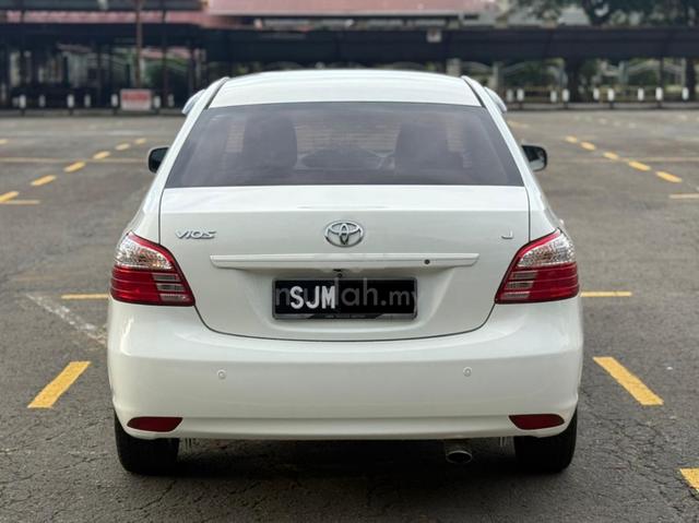2013 Toyota VIOS 1.5 J (A) - 4