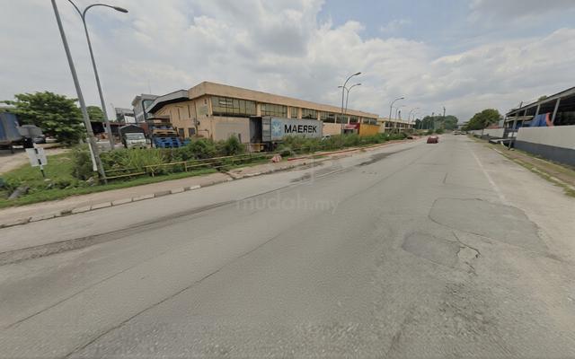 Warehouse / Factory @ Kawasan Perindustrian Balakong | Near C180 1