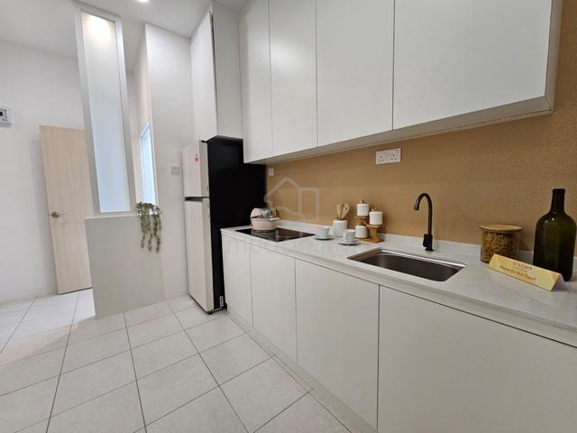 Sentrio Residence Service Apartment @ Senai 4