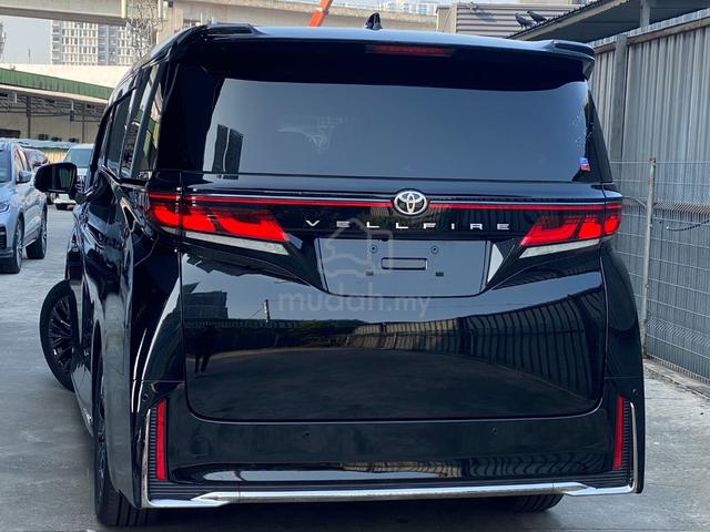 2024 Toyota VELLFIRE 2.4 Z PREMIER FREE TINTED - 2