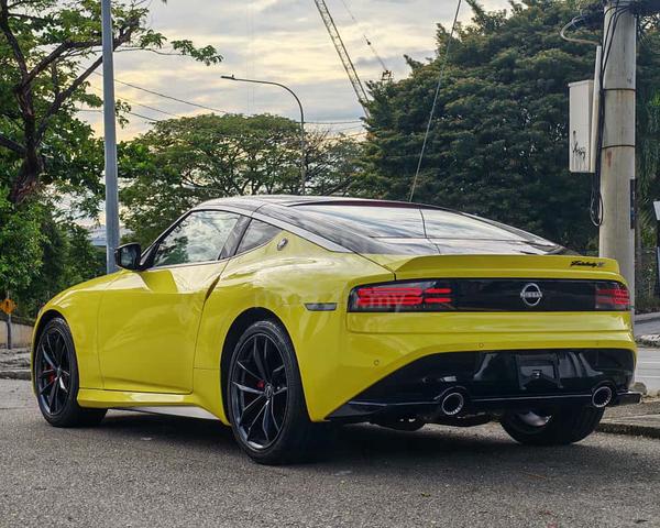 END YEAR OFF 2022 Nissan FAIRLADY Z 3.0 VERSION ST - 3