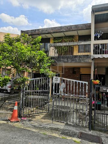 End lot double storey terrace house - Tmn Maju Jaya (ABANDONED) 1