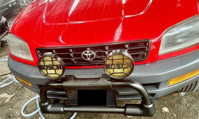 Toyota RAV4 2.0 J (A)one owner best in Malaysia - 2