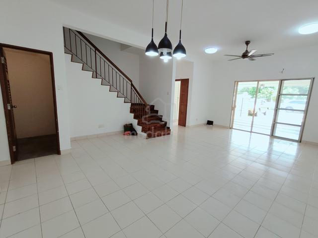 BELOW MARKET VALUE | 2 Storey Denai Alam Jalan Elektron U16 for Sale 3