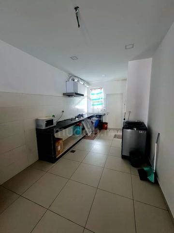 FOR RENT SEREMBAN SENDAYAN DOUBLE STOREY  TAMAN SURIAMAN With Furnish 1