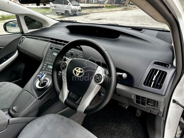 【2011】 Toyota PRIUS 1.8 (HYBRID) （A）GOOD CONDITION - 5