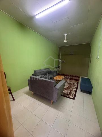 Bilik Sewa Lelaki Kluang 1