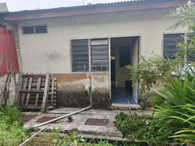 taman desa johan lubok jong 5