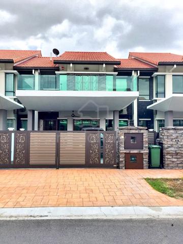 NEAR MASJID RENOVATED Double Storey Superlink House Alam Sari Bangi 1