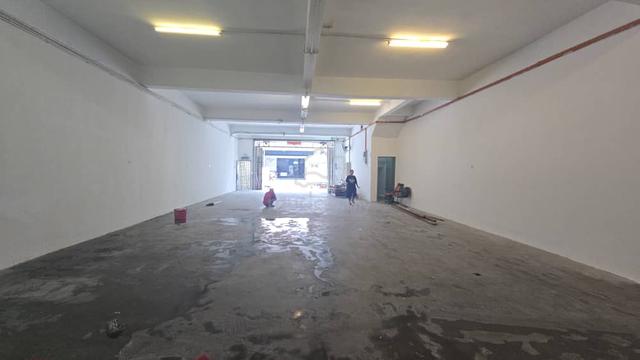 2 Storey Shop Ampang, Mainroad (Q3051) 1