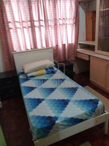 Room To Rent 1