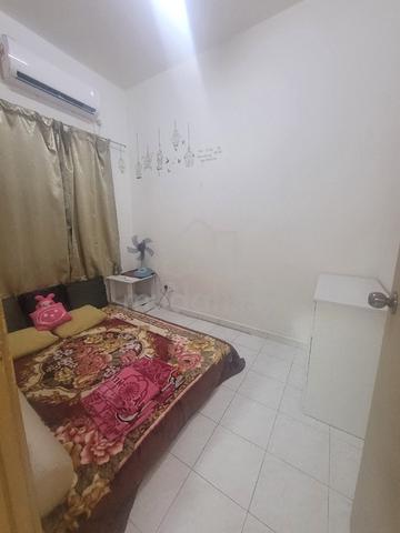 Small Room motor parking only inside house 3