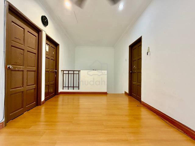 FACING OPEN+EXTENDED Double Storey USJ 22 Subang Jaya FOR SALE 1