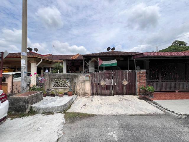 Single Storey Terrace Taman Semenyih Impian, Semenyih 1