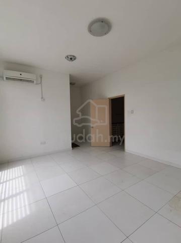 Kulai Lagenda Putra Near Tmn Putri Double Storey House (22x65sqft) 4