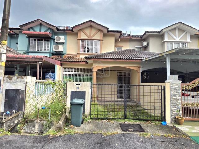 FACING OPEN !!! Double Storey Seksyen 8 Bandar Baru Bangi 1