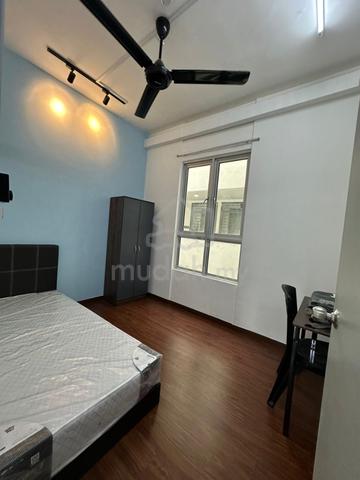 Gaya Resort Homes, Kota Kemuning, Single Room, Fully Furnished, Nice 1