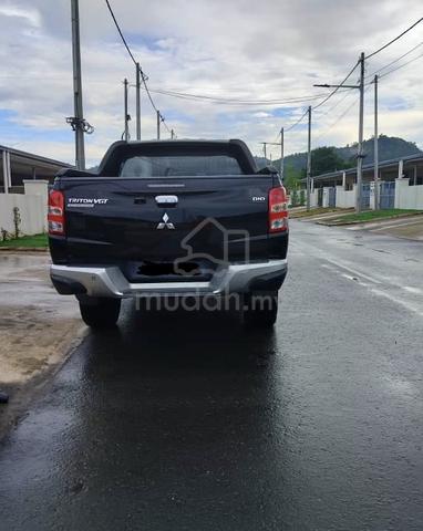 2016 Mitsubishi TRITON 2.5 VGT A/T MY2016 (A) - 2
