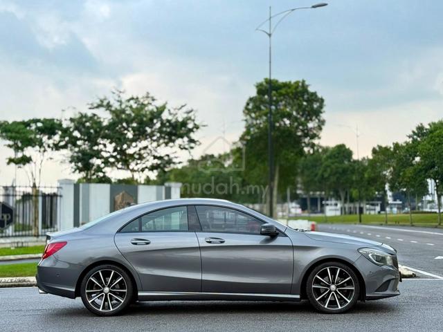 2015 Mercedes Benz CLA-CLASS 1.6 200 CBU Full Loan - 4