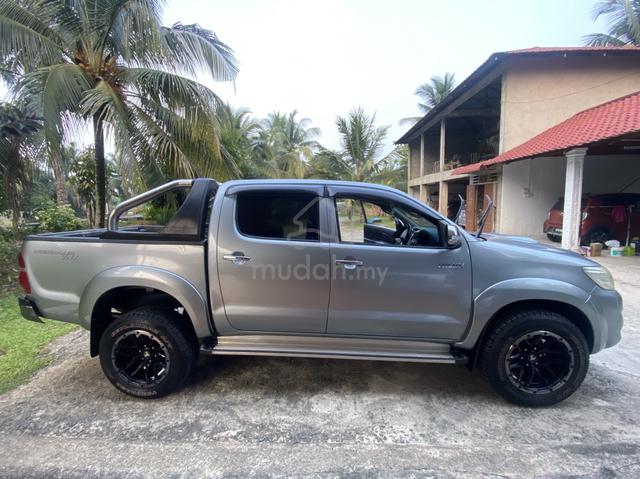 2012 Toyota HILUX 2.5 G MY05 KUN25R FACELIFT II - 3