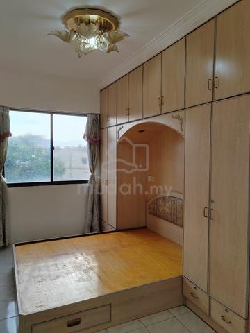 Pangsapuri Ria Apartment B (Jade Tower) 4