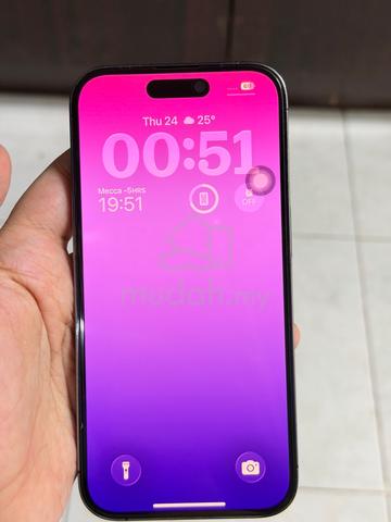 Carousel Image