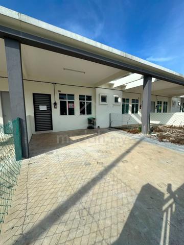 Rumah Teres Setingkat Untuk Disewa di Lunas 1