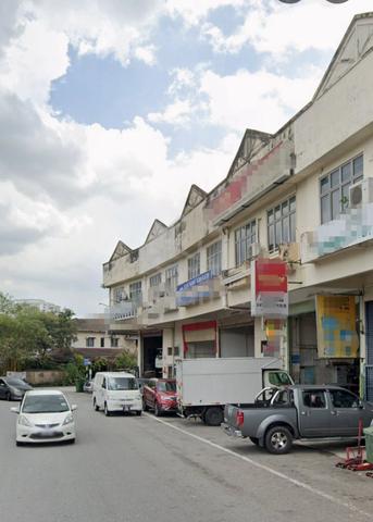 Taman Serdang Raya shoplot for rent 1