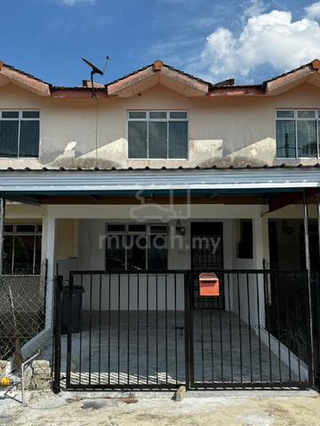 Rumah untuk disewakan di Taman Kiaramas,Kluang,Johor 1