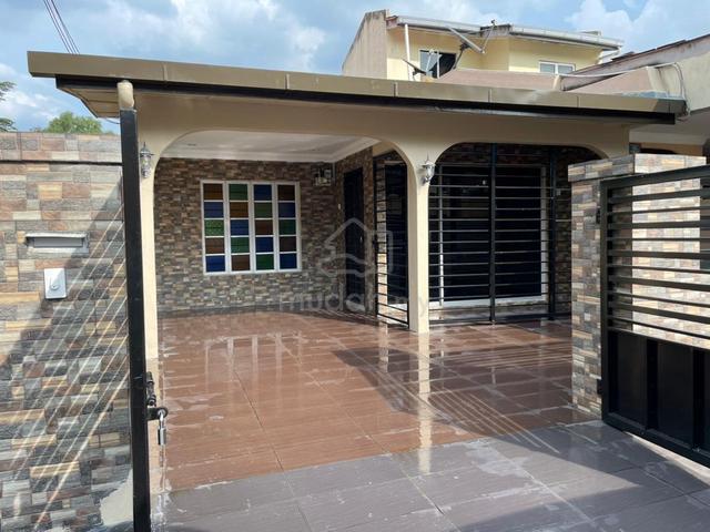AirCons Kit top Big Corner House Taman Indah Sg Jelok TTDi Saujana 1