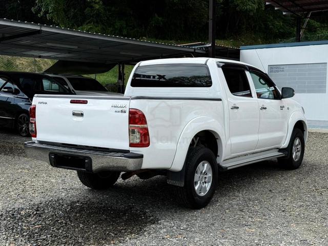 2010 Toyota HILUX 3.0 G DOUBLE CAB (A) - 2