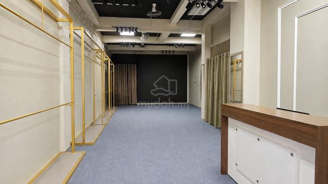2 unit Kedai Untuk Disewa Di Tengah Bandar Kota Bharu, Kelantan 1