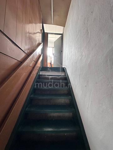 Permas Jaya Double Storey House Freehold 4