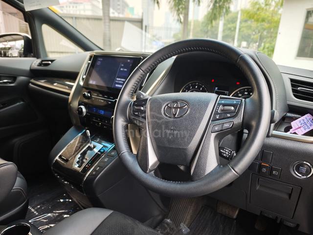 2022 Toyota ALPHARD 2.5 S TYPE GOLD III BSM KL AP - 3