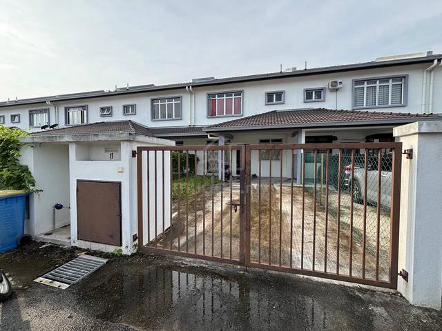 MURAH! Double Storey Terrace @Taman Pahlawan Telok Panglima Garang TPG 1
