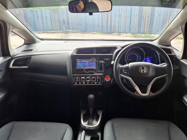 2020 Honda JAZZ 1.5 E  FACELIFT (A) loan kedai - 5
